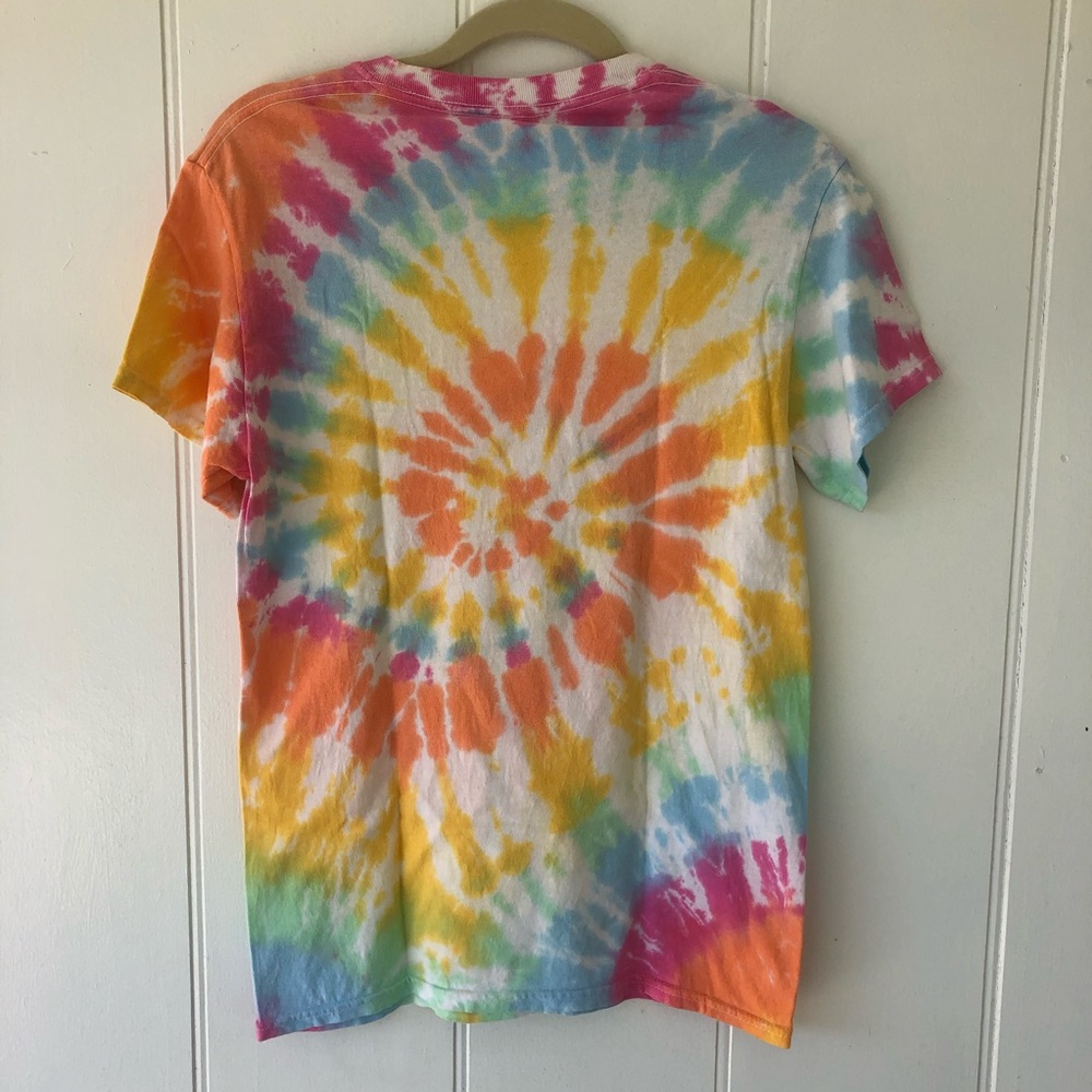 Vintage Spiral Tie-Dye Rainbow Cotton Tee Shirt 🌈 - Picture 10 of 11